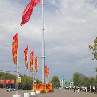 Флагштоки в честь Дня Победы